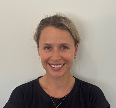 Evelyn Willmann, Hand Therapist